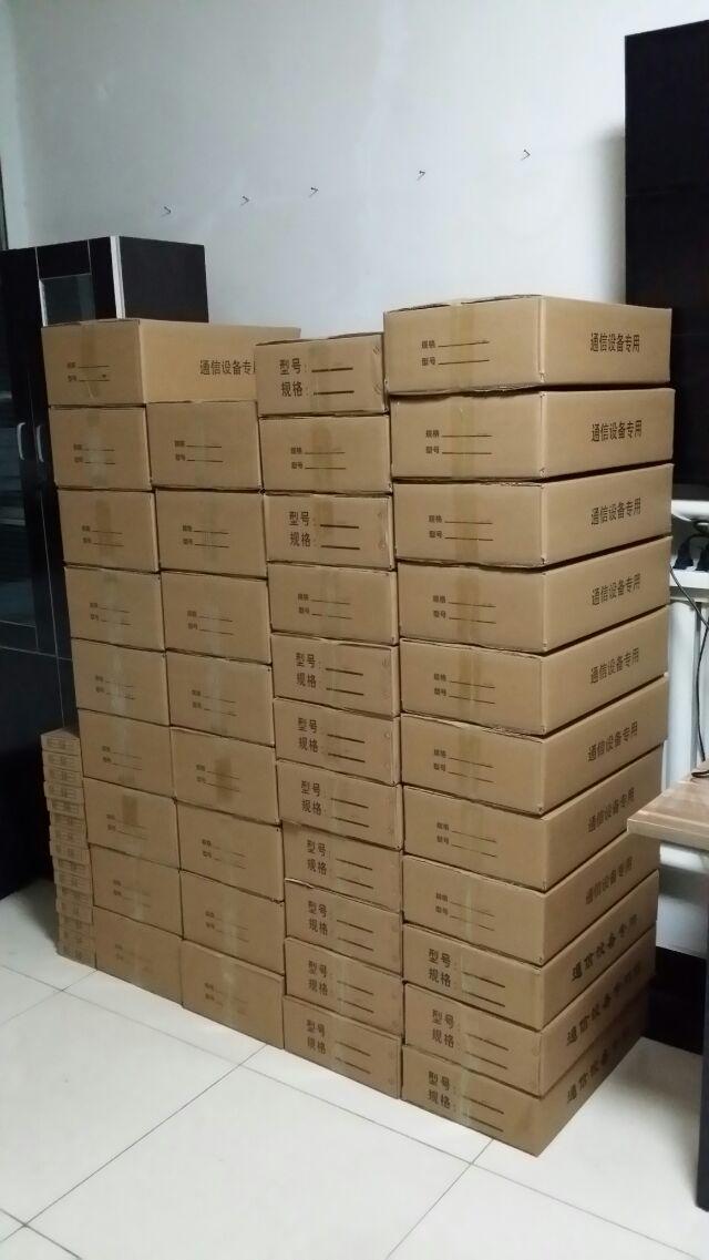 成品矩阵待发货区